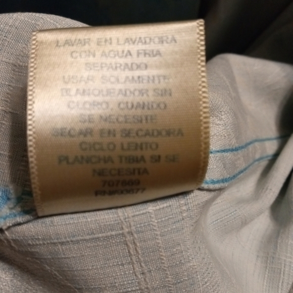 Island Shores Silk 100% Washable Blue/White Hawaiian Style Roomy Button Down L - Picture 9 of 9